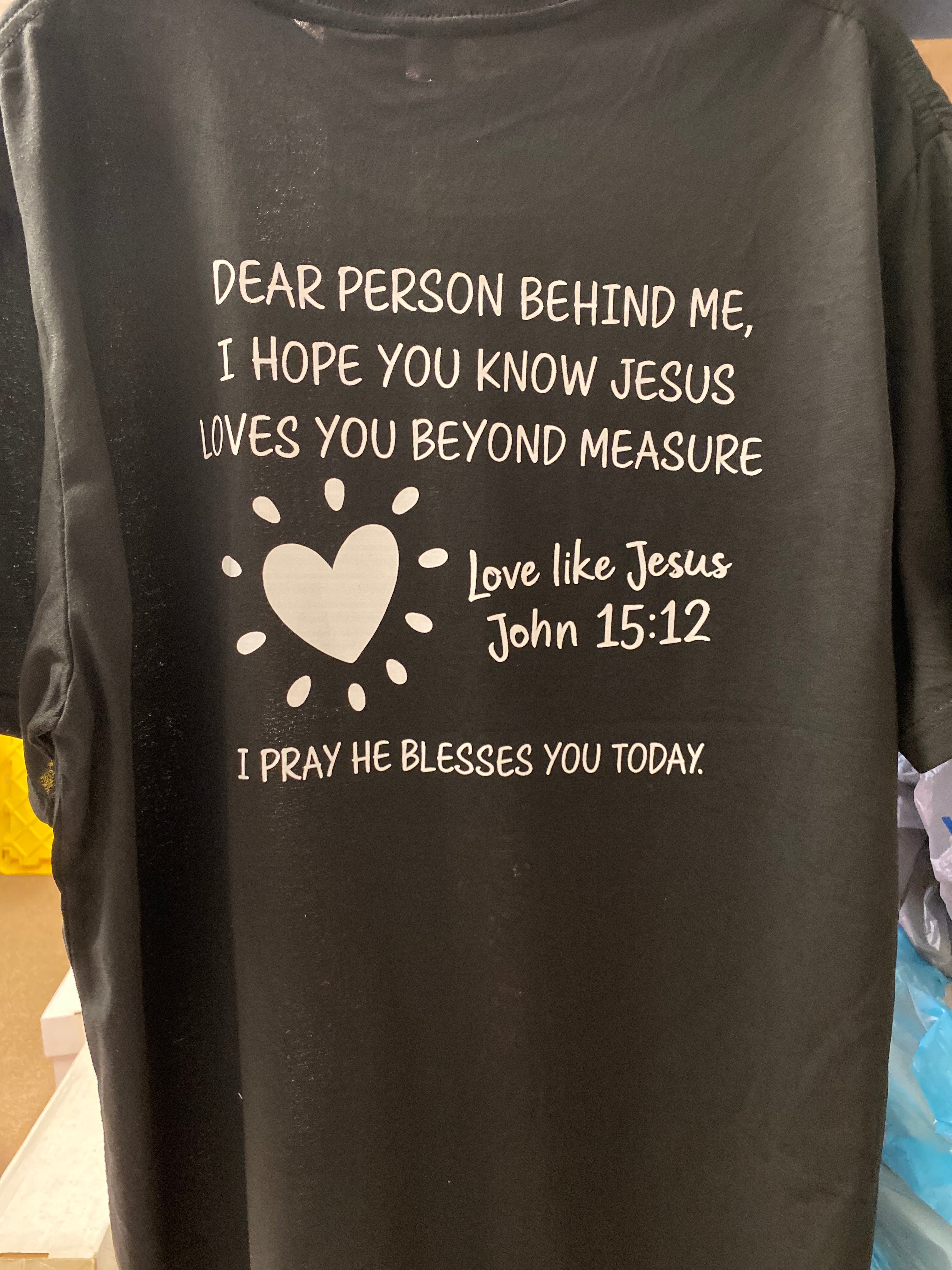 Love Like Jesus T-Shirt Size 2X-L