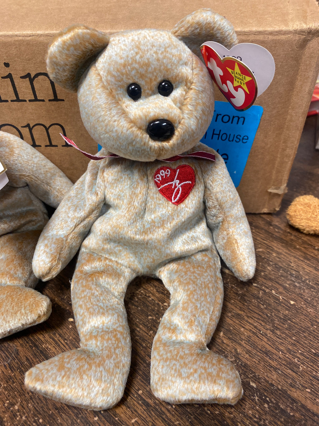 Beanie Baby 1999 Signature Bear