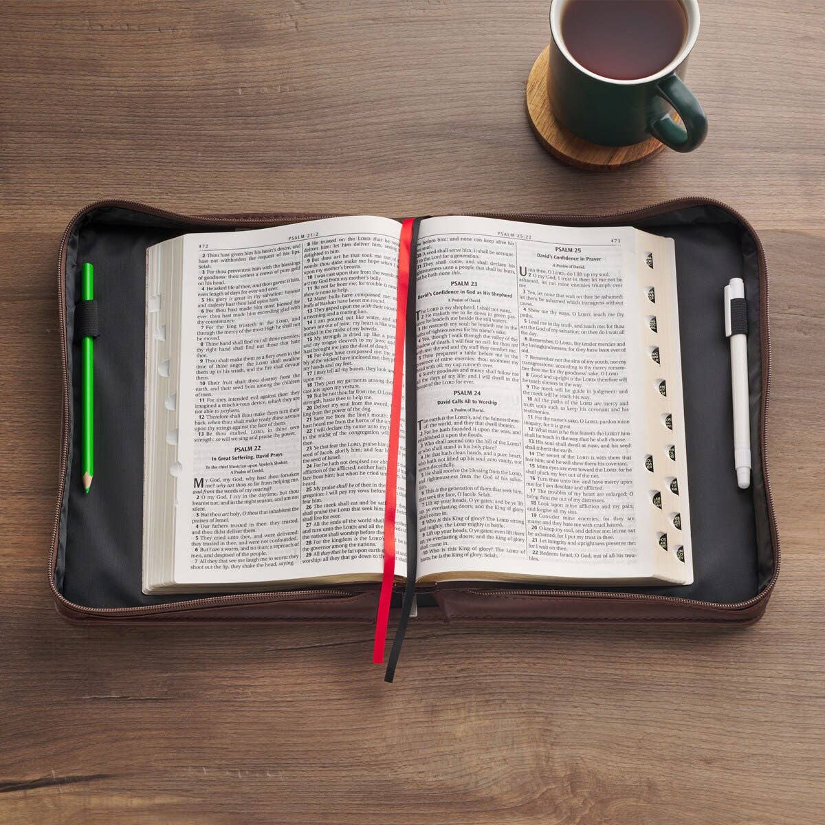 Bible Cover Classic Brown Names of Jesus Isa. 9:6 L: Large