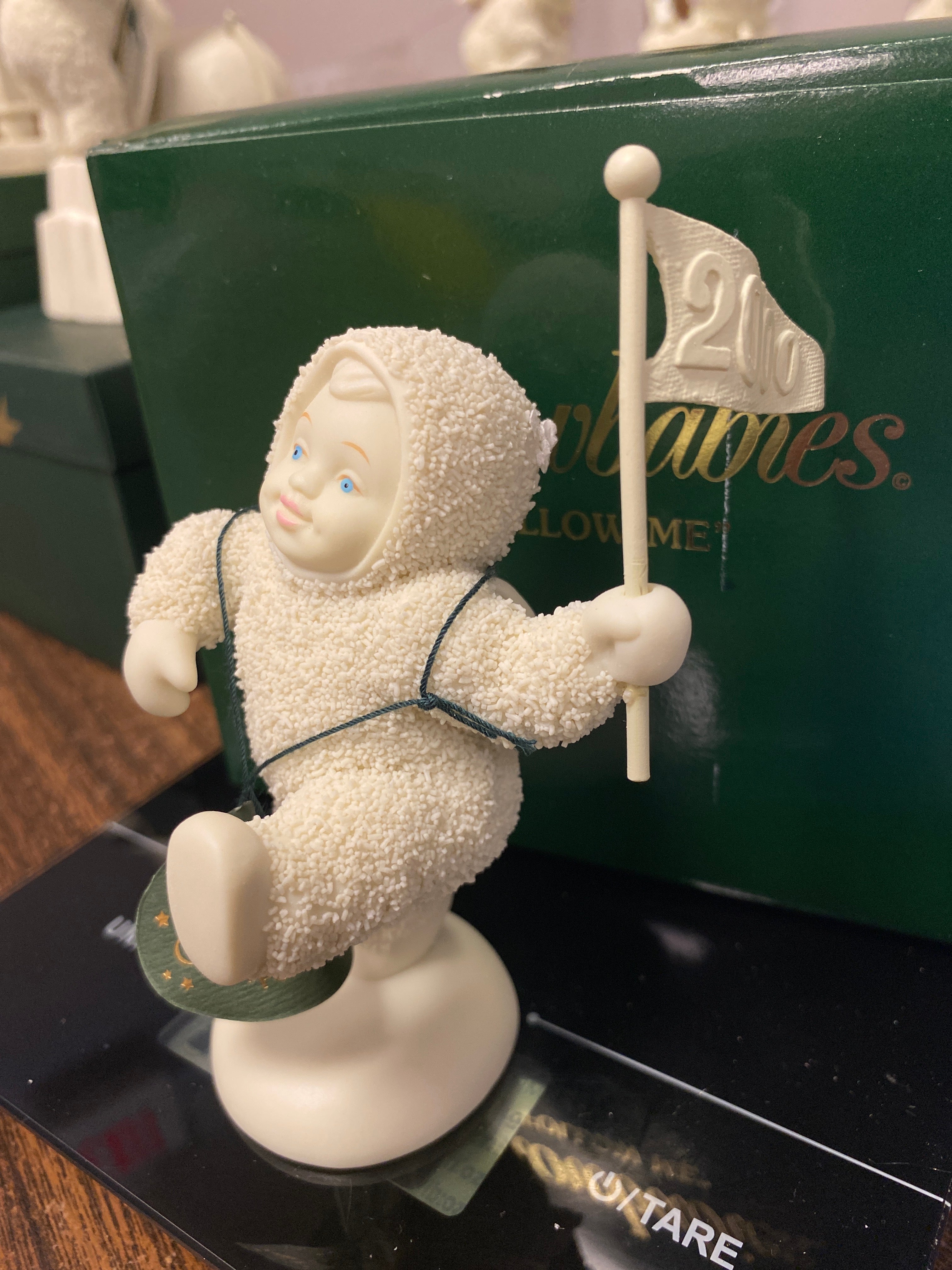 Snowbabies "Follow Me"