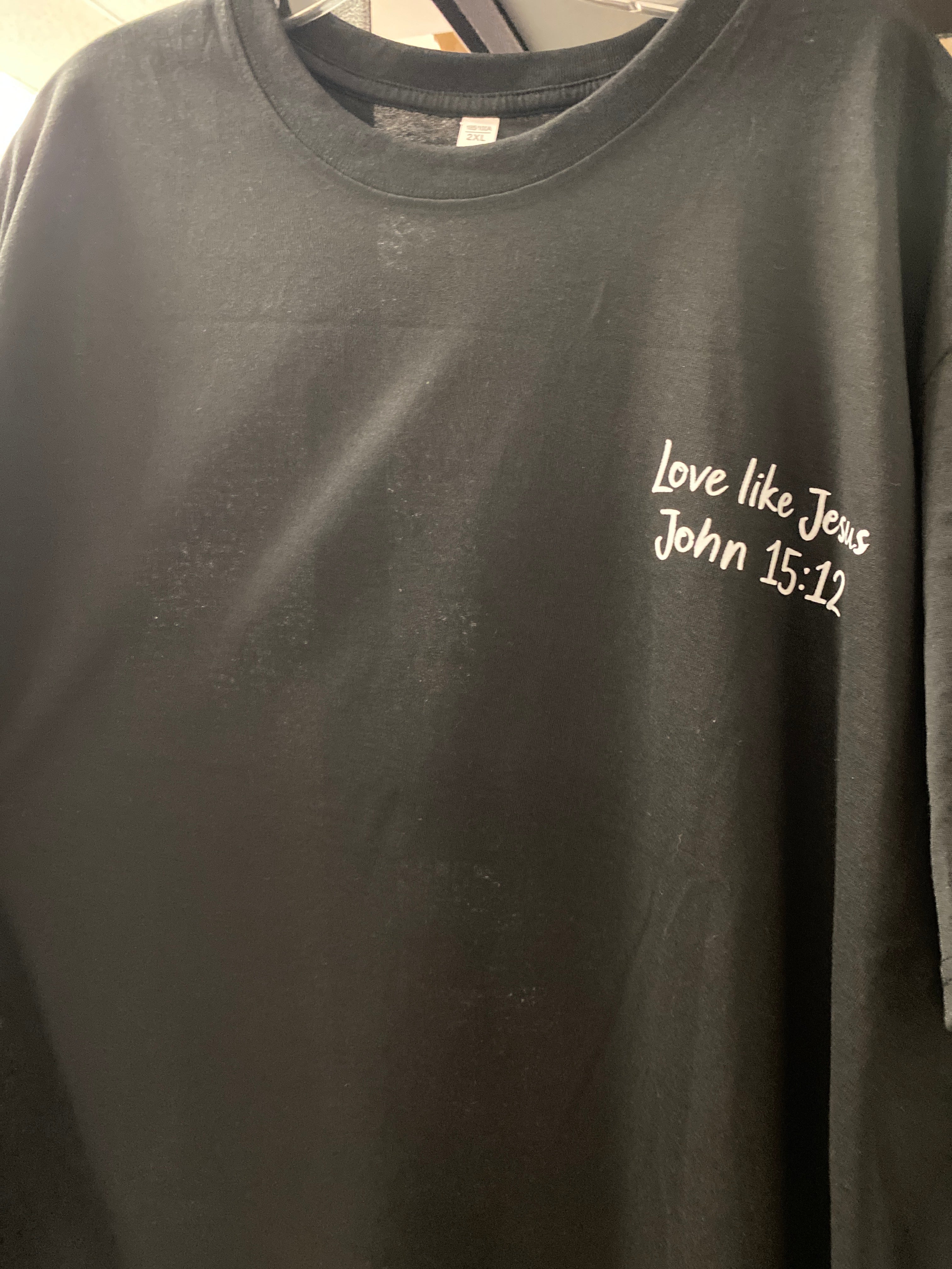 Love Like Jesus T-Shirt Size 2X-L