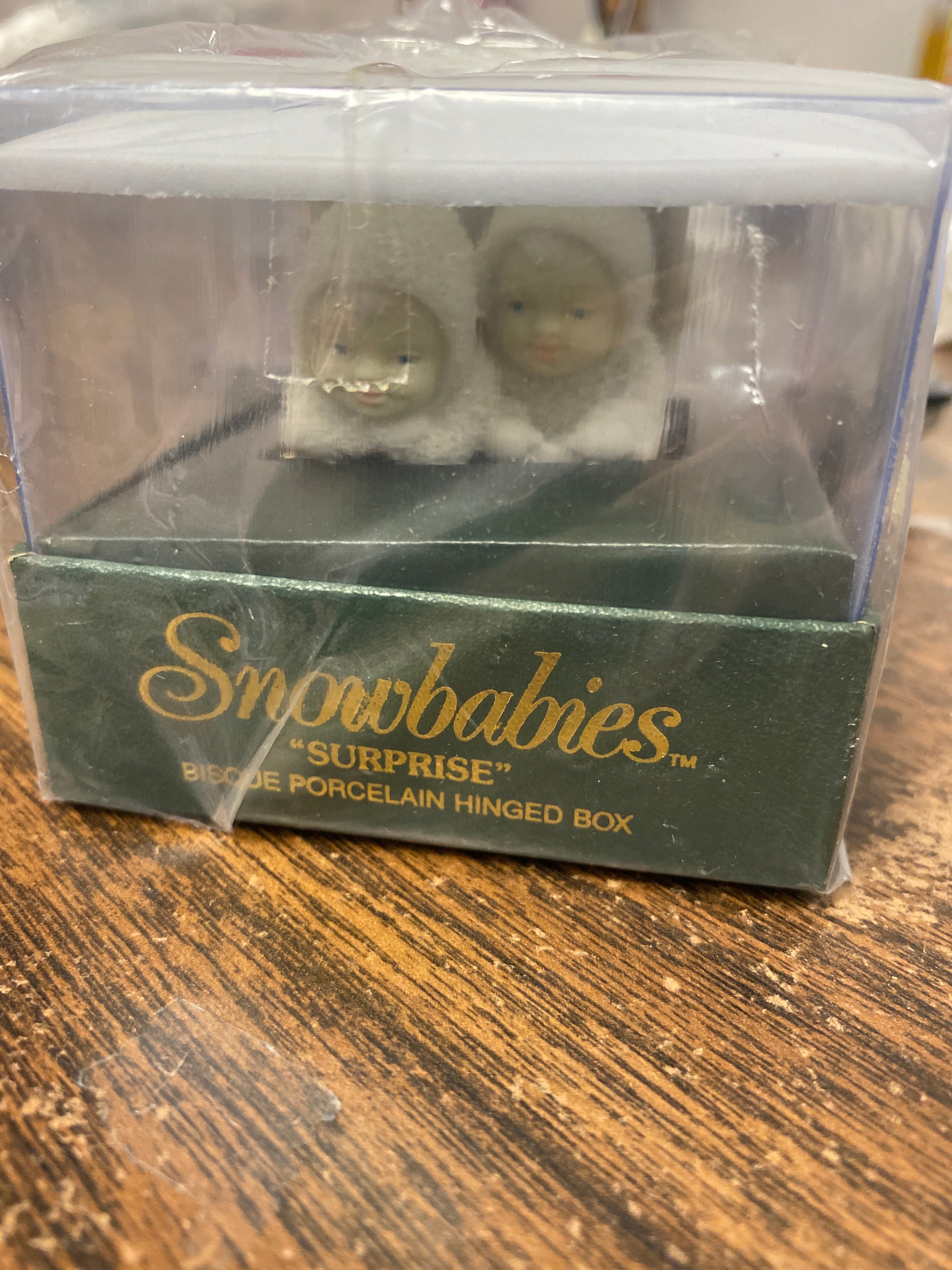 Snowbabies "Surprise" Hinged Box
